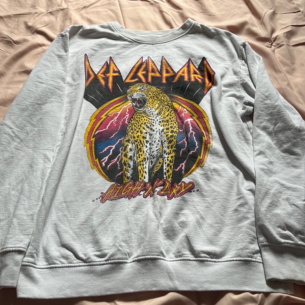 white vintage crewneck